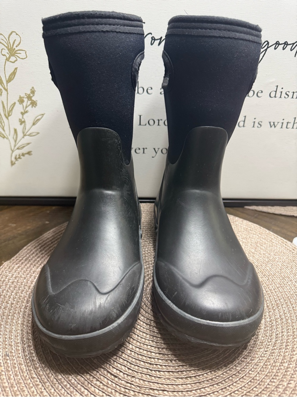Bogs Kids Black Waterproof Neoprene-Top Rain Boots Youth-SZ 2 -Box 9